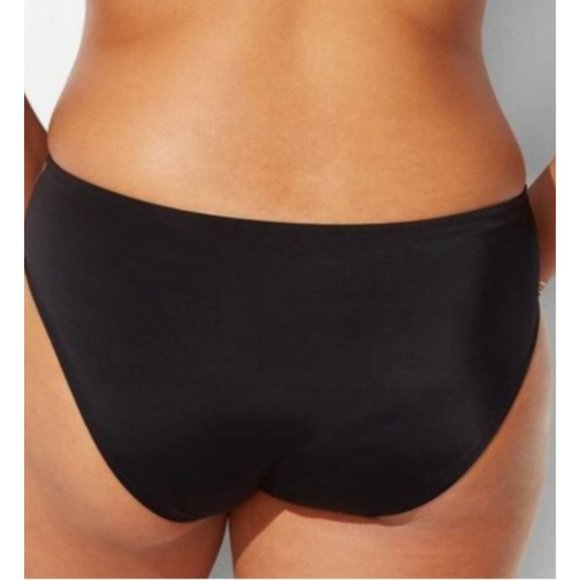 Embroidered Bikini Set - Picture 5 of 12